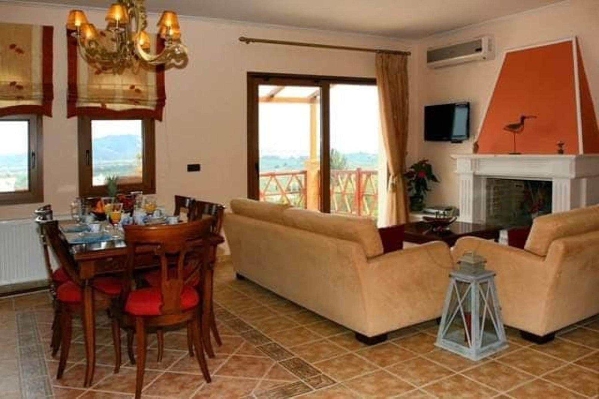 Villa Clairy Mouzákion Zewnętrze zdjęcie